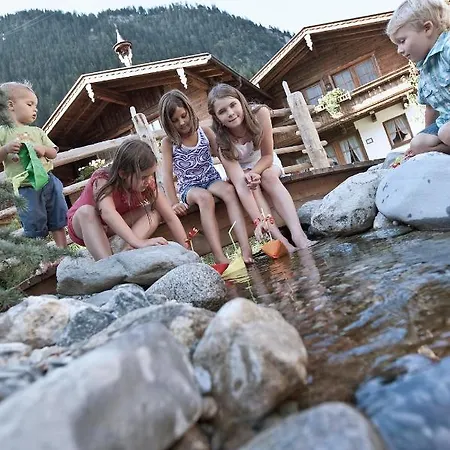 Brugger 公寓式酒店